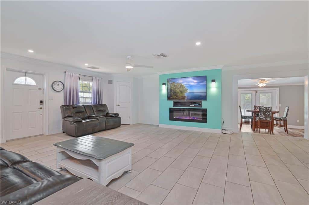 427 Stockton St, North Fort Myers, photo 24