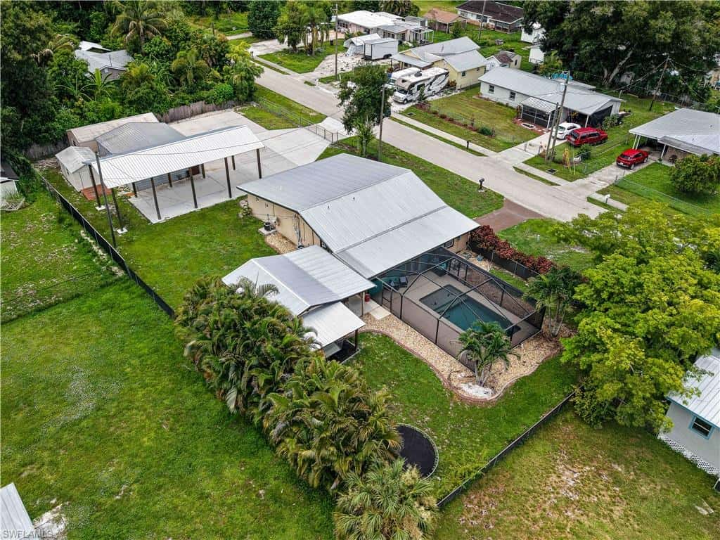 427 Stockton St, North Fort Myers, photo 49