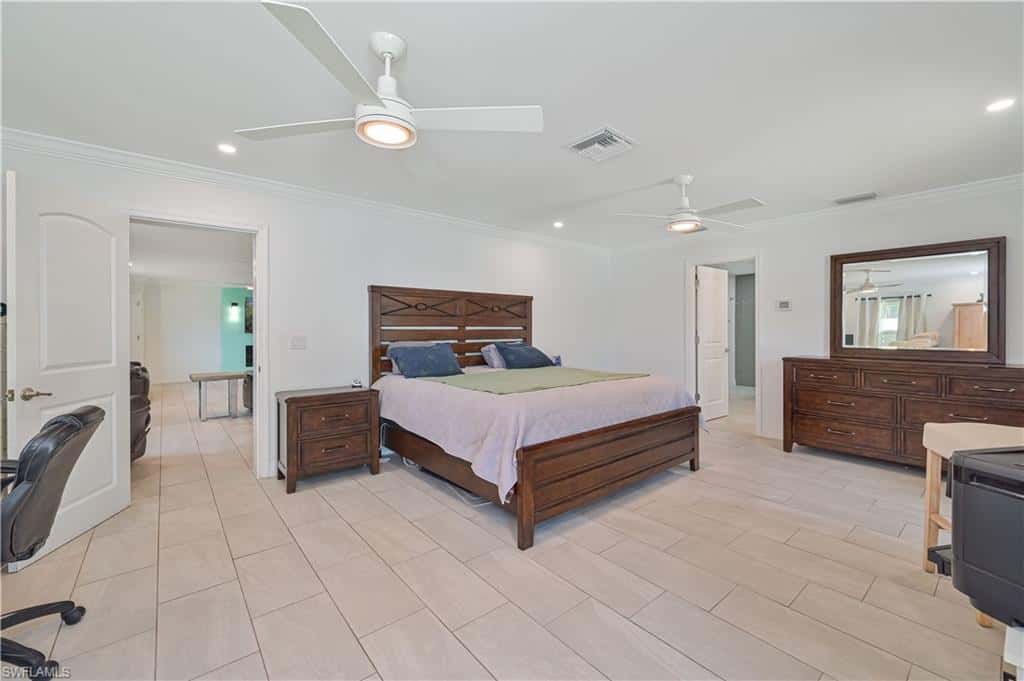 427 Stockton St, North Fort Myers, photo 39
