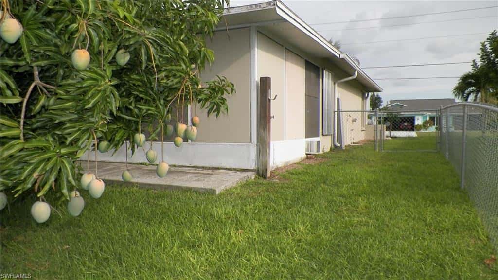 1629 12th St, Cape Coral, photo 4