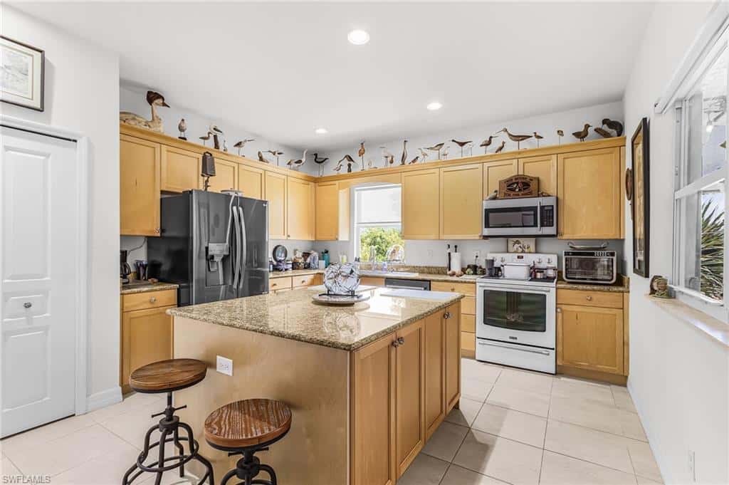 4931 Island Acres Ct, St. James City, photo 9
