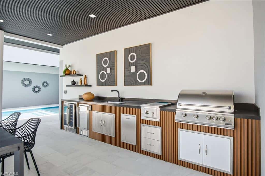 298 Castaways St, Marco Island, photo 40