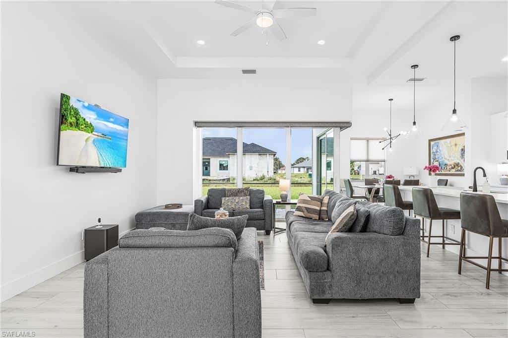 300 Chiquita Blvd, Cape Coral, photo 6