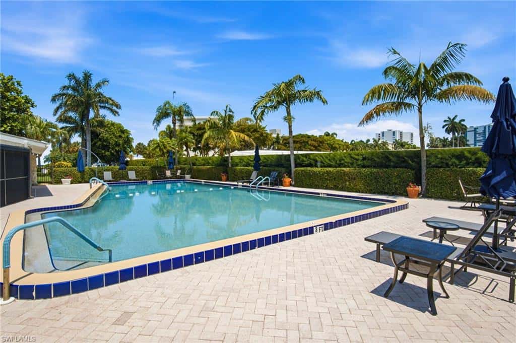 3400 Gulf Shore Blvd #l8, Naples, photo 28