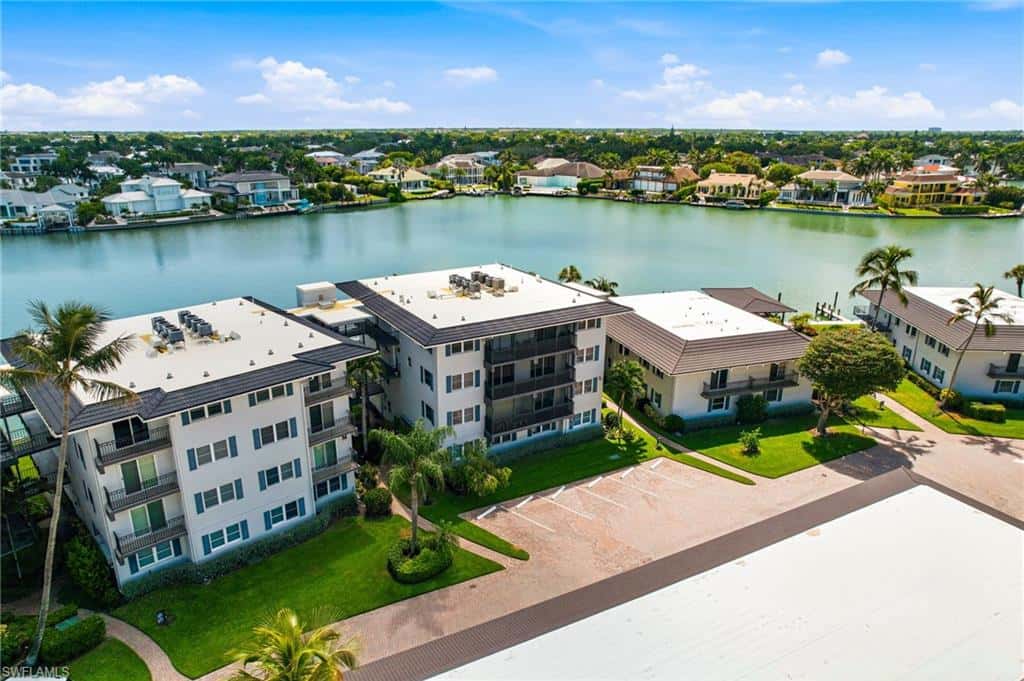 3400 Gulf Shore Blvd #l8, Naples, photo 41