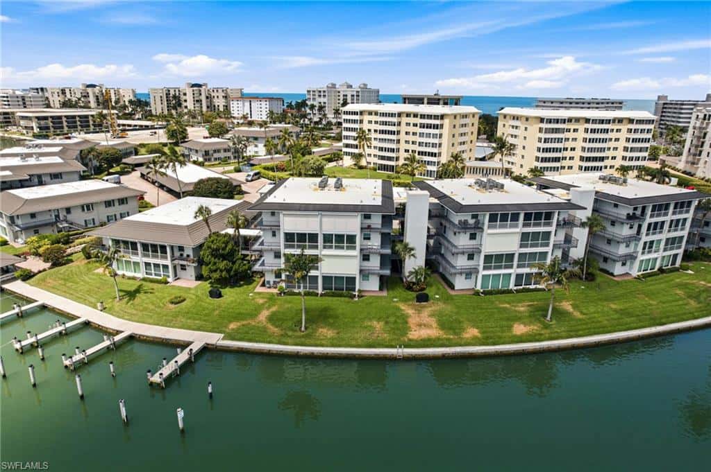 3400 Gulf Shore Blvd #l8, Naples, photo 48