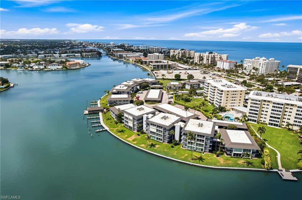 3400 Gulf Shore Blvd #l8, Naples, photo 40