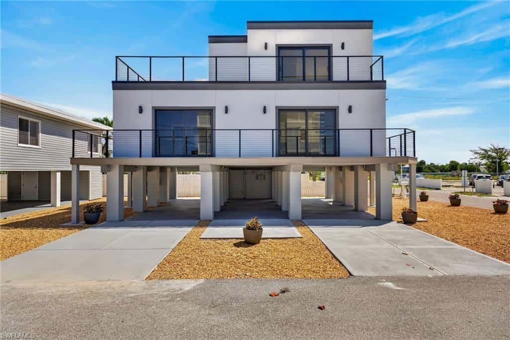 71 Mango St, Fort Myers Beach, photo 5