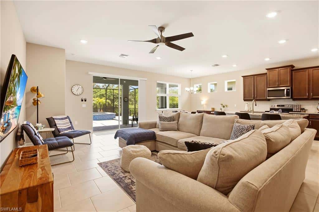 844 Heather Lake Ave, Cape Coral, photo 6