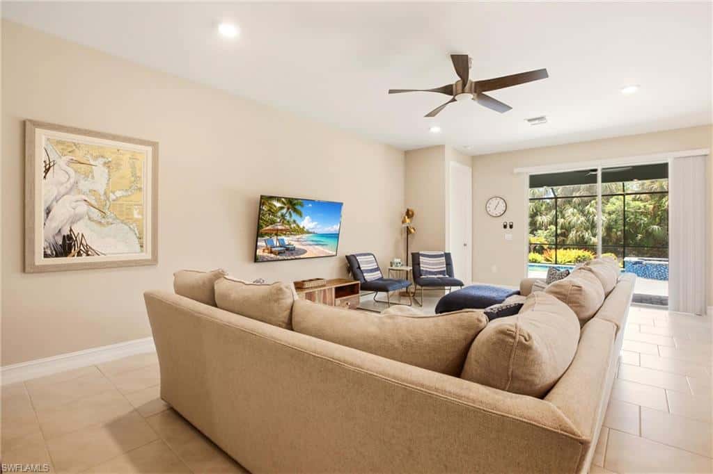 844 Heather Lake Ave, Cape Coral, photo 5