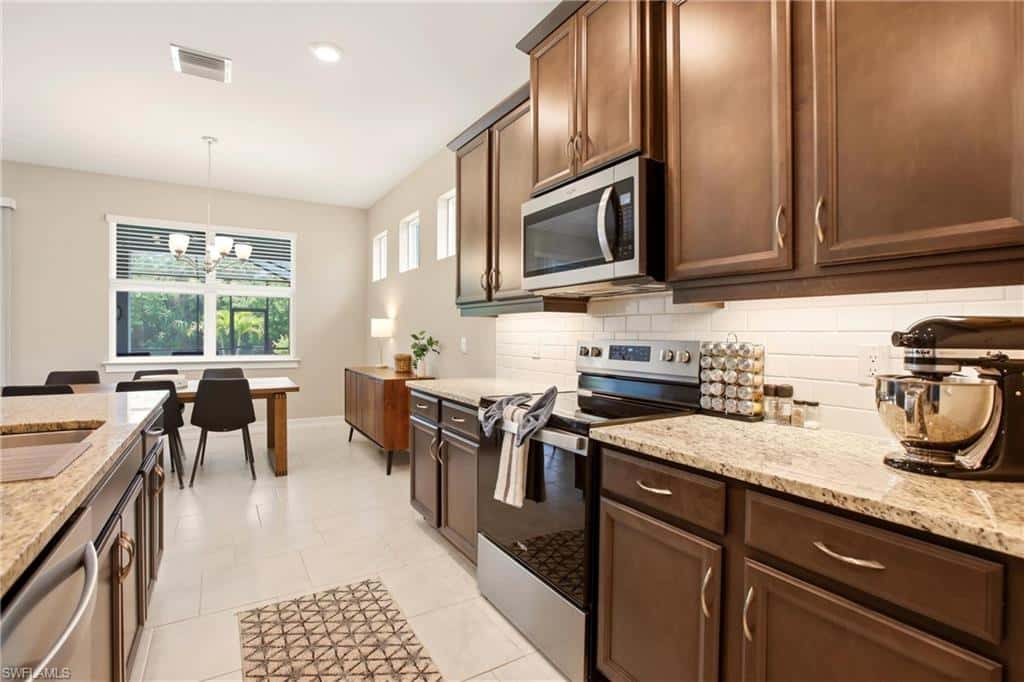 844 Heather Lake Ave, Cape Coral, photo 11