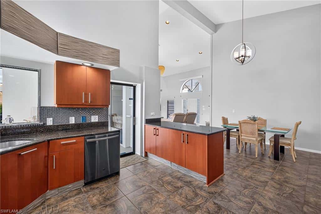 1124 Whiteheart Ct, Marco Island, photo 12