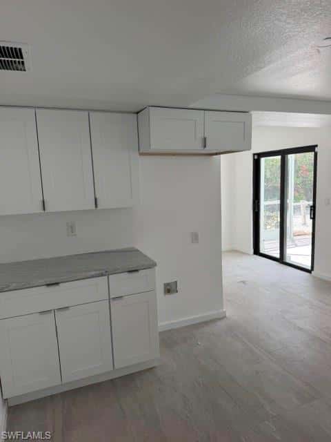 215 Albatross St, Fort Myers Beach, photo 11