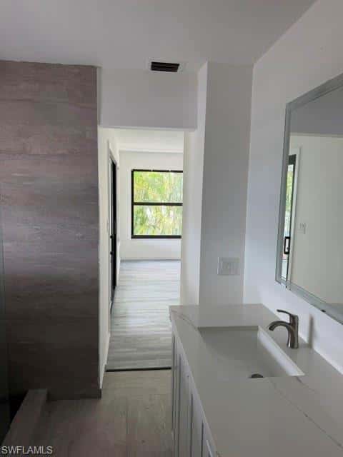215 Albatross St, Fort Myers Beach, photo 6