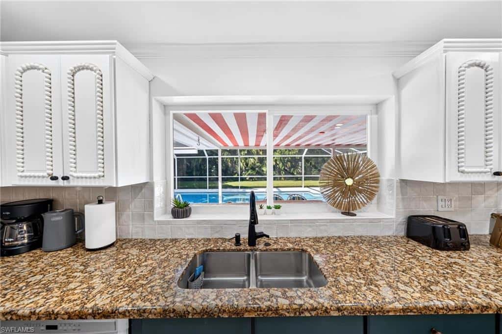 59 Wickliffe Dr, Naples, photo 13