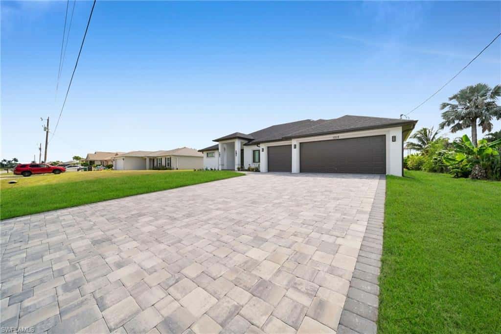 1213 25th Pl, Cape Coral, photo 41