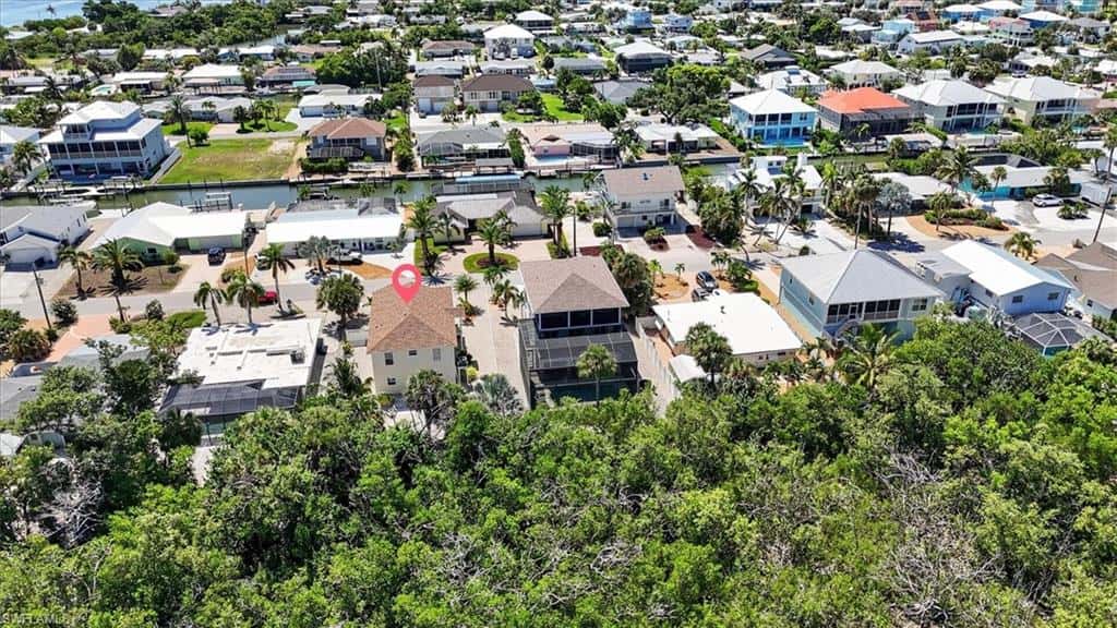 401 Donora Blvd, Fort Myers Beach, photo 47