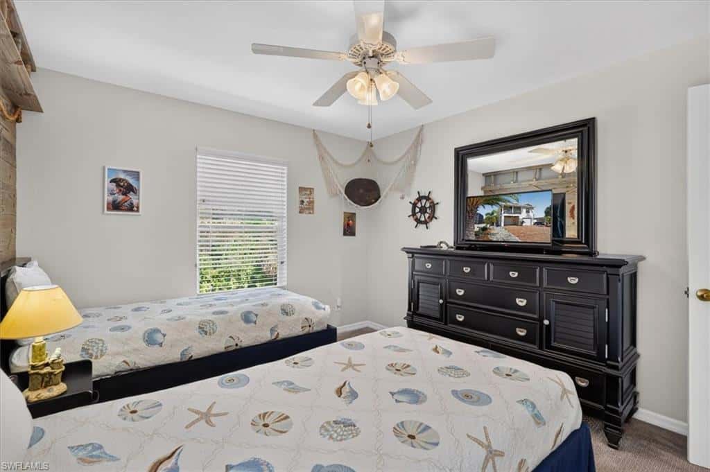 401 Donora Blvd, Fort Myers Beach, photo 22