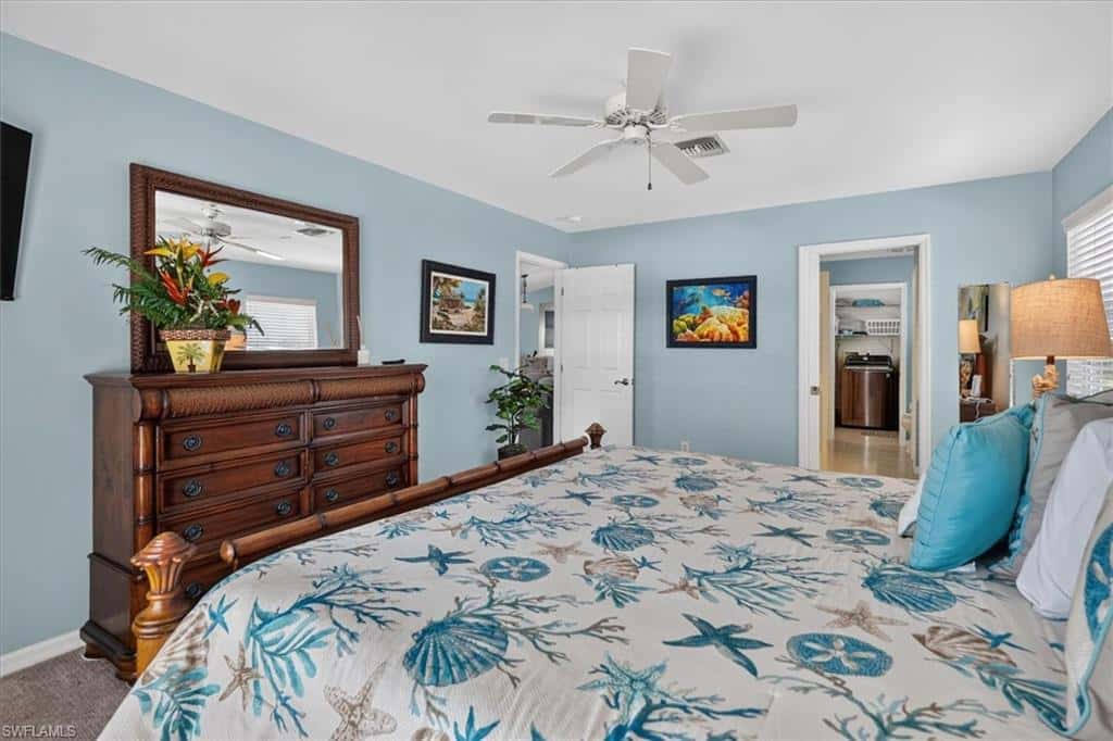 401 Donora Blvd, Fort Myers Beach, photo 32