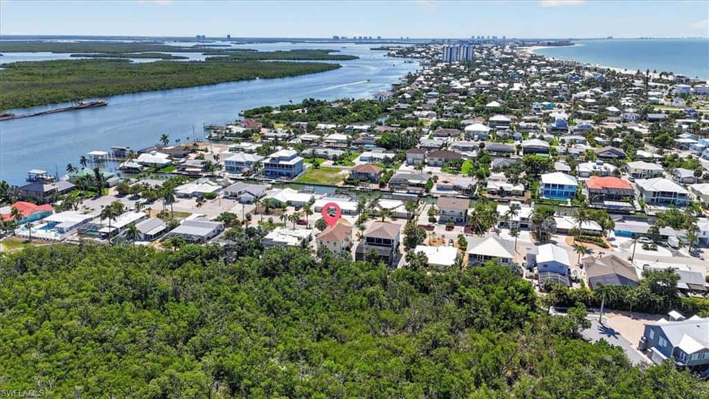 401 Donora Blvd, Fort Myers Beach, photo 48