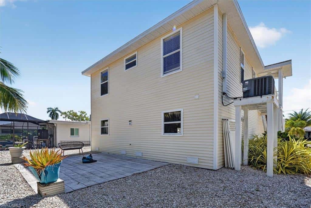 401 Donora Blvd, Fort Myers Beach, photo 40