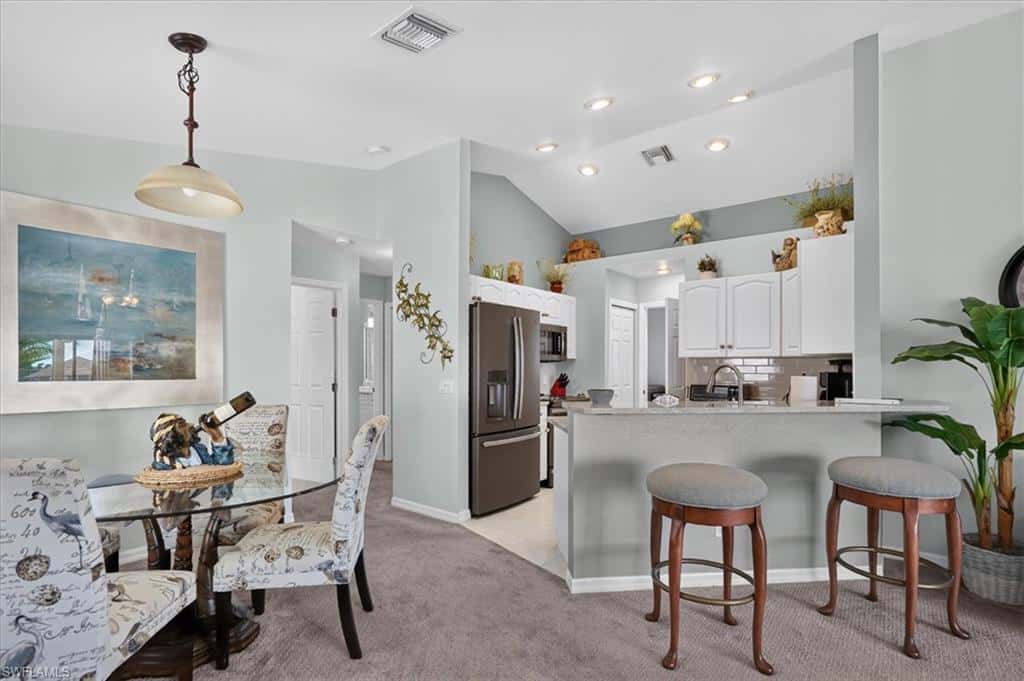 401 Donora Blvd, Fort Myers Beach, photo 35