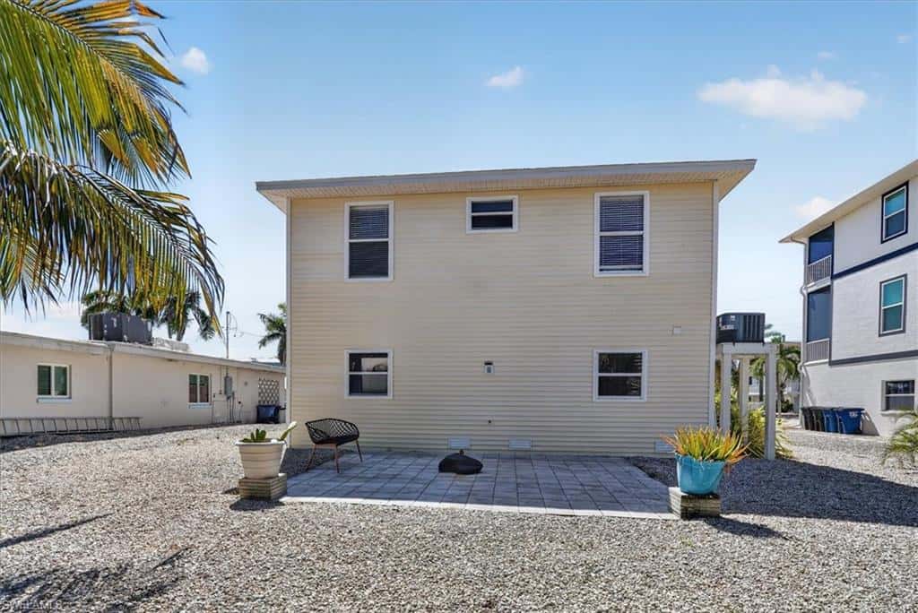 401 Donora Blvd, Fort Myers Beach, photo 39