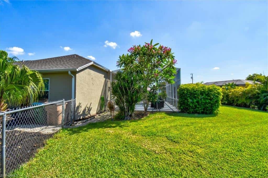 420 32nd St, Cape Coral, photo 34