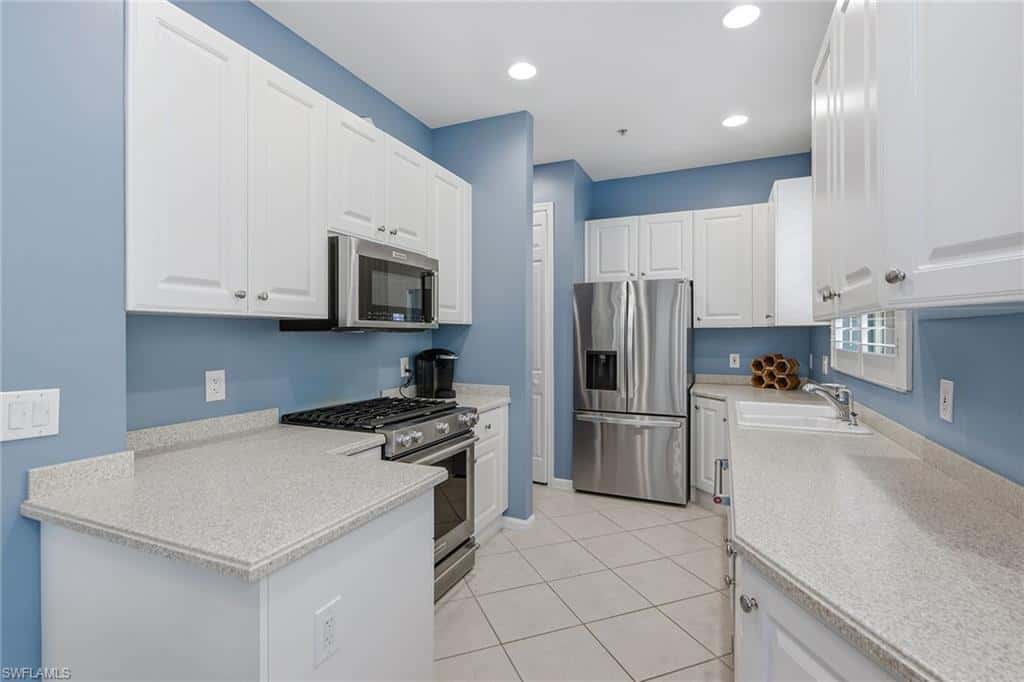 3995 Deer Crossing Ct #201, Naples, photo 4