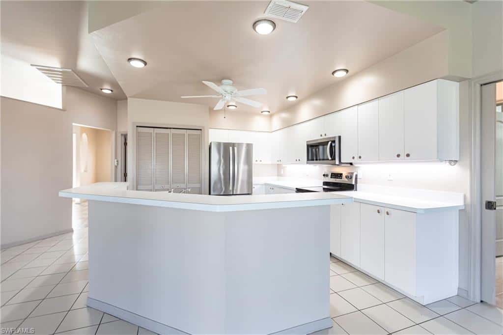 8361 Trentwood Ct, Fort Myers, photo 15
