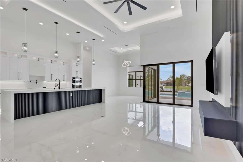 1323 17th St, Cape Coral, photo 7