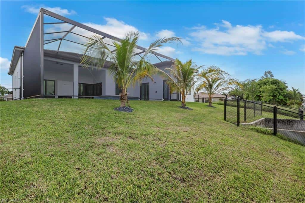 1323 17th St, Cape Coral, photo 44