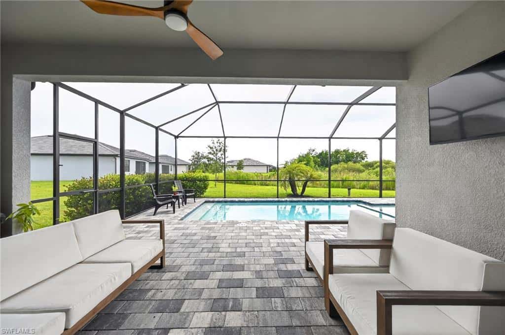 1385 Birdie Dr, Naples, photo 6