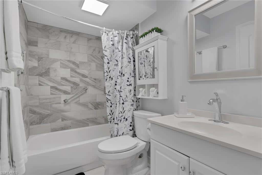 170 Turtle Lake Ct #309, Naples, photo 23