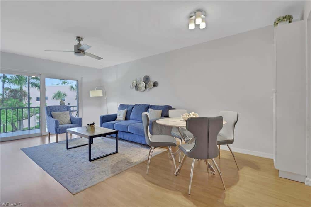 170 Turtle Lake Ct #309, Naples, photo 4