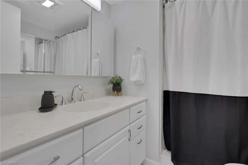 170 Turtle Lake Ct #309, Naples, photo 21