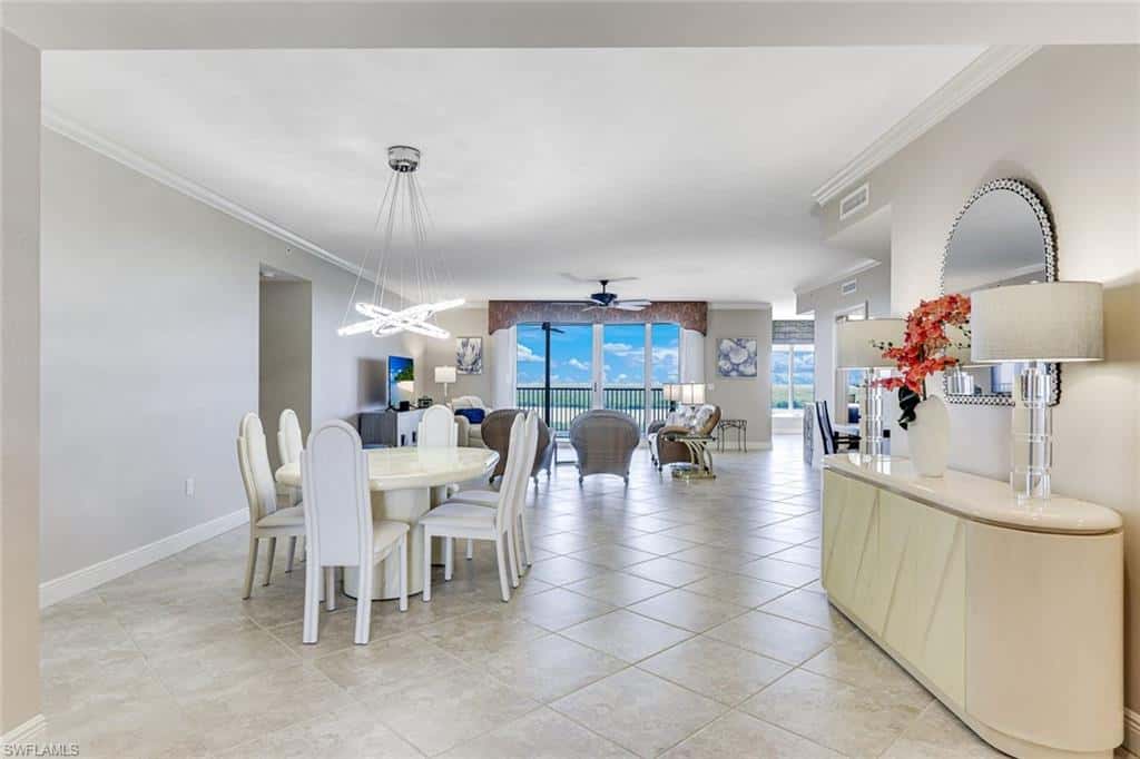 1050 Borghese Ln #605, Naples, photo 15