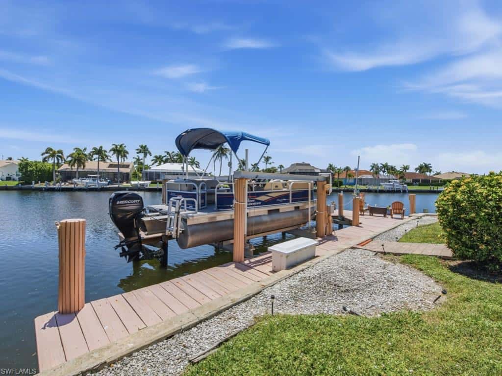 197 Gulfport Ct, Marco Island, photo 27