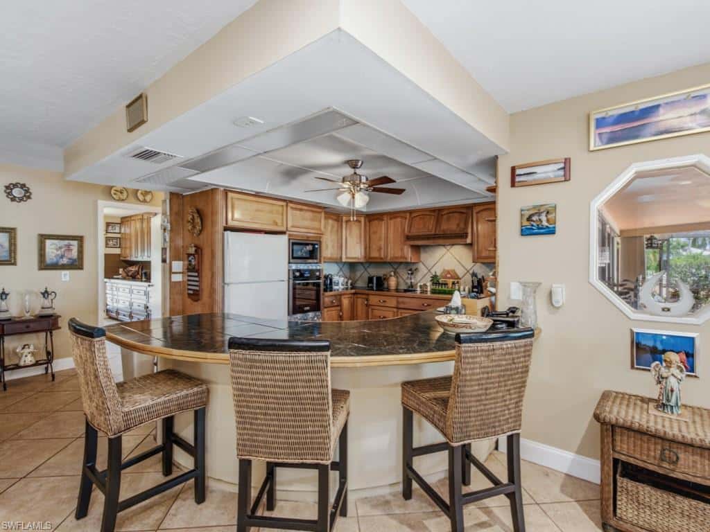 197 Gulfport Ct, Marco Island, photo 6