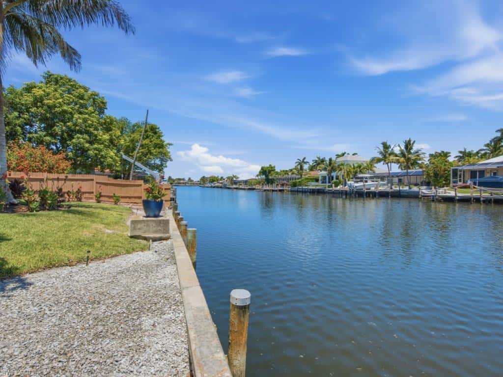 197 Gulfport Ct, Marco Island, photo 31