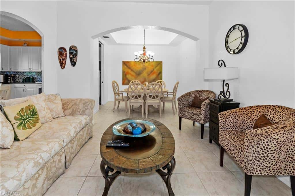 1405 Mariposa Cir #102, Naples, photo 11