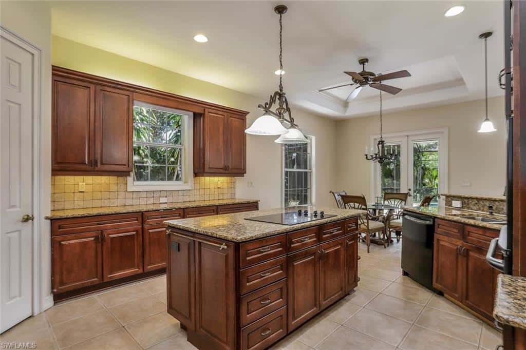 3155 Santorini Ct, Naples, photo 5