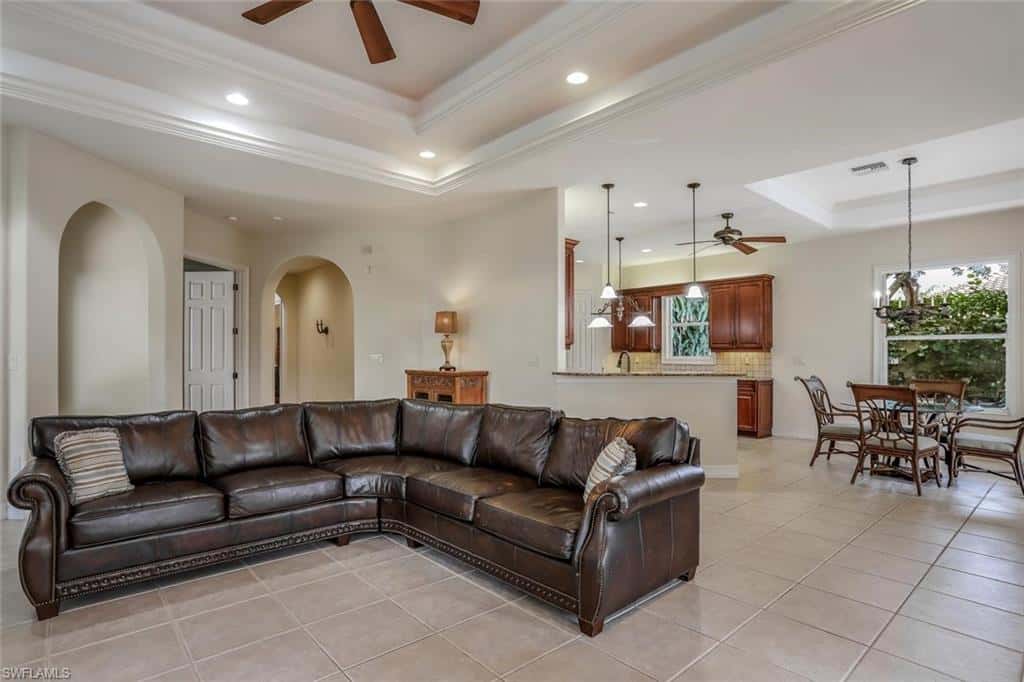 3155 Santorini Ct, Naples, photo 9