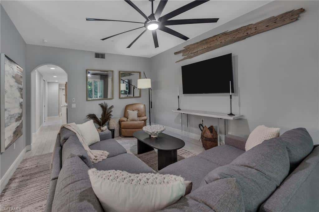 575 El Camino Real #6102, Naples, photo 6