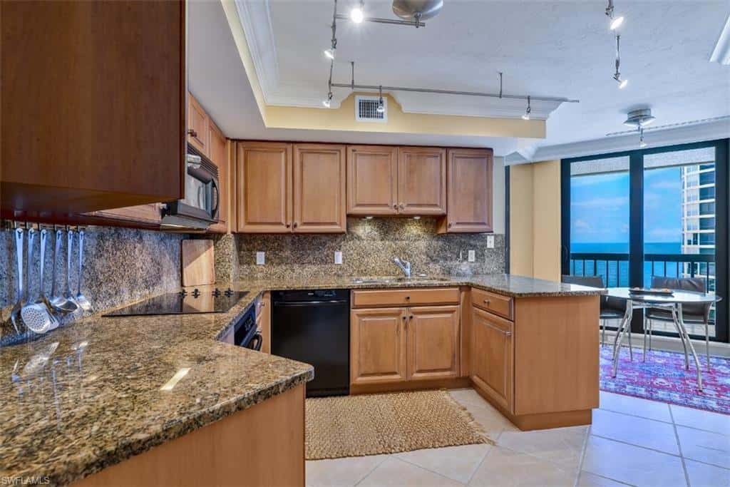 4551 Gulf Shore Blvd #1600, Naples, photo 7