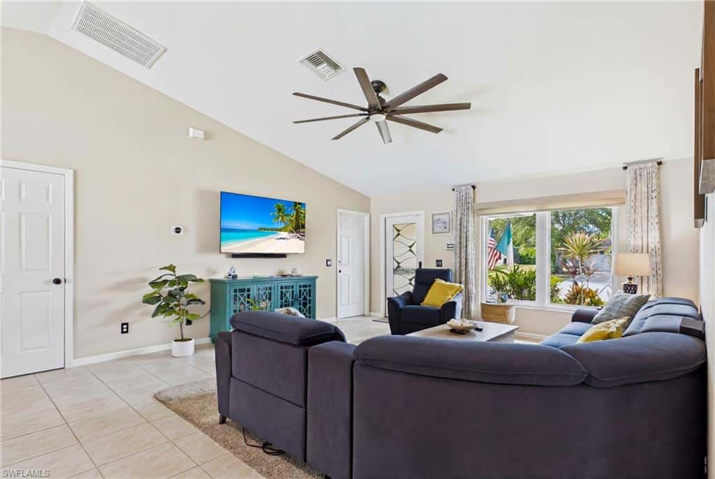 1732 36th Ter, Cape Coral, photo 12