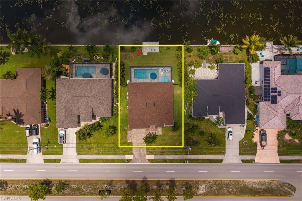 207 Gleason Pkwy, Cape Coral, photo 45