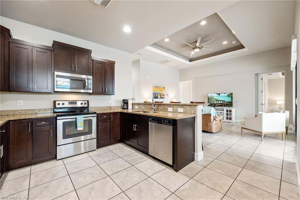 207 Gleason Pkwy, Cape Coral, photo 15