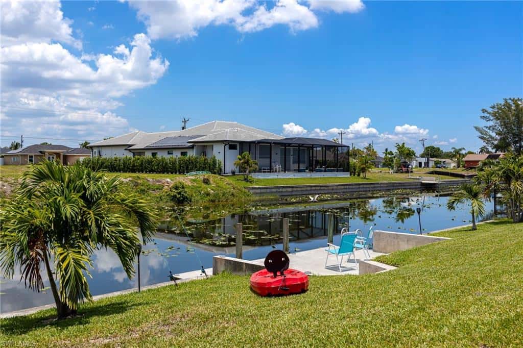 207 Gleason Pkwy, Cape Coral, photo 40
