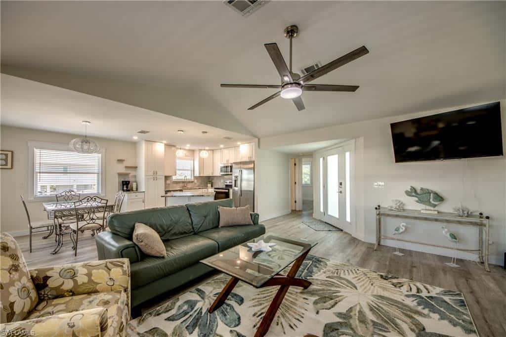 2360 Oleander St, St. James City, photo 9
